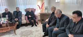 دیدار مدیرکل بنیاد شهید و امورایثارگران آذربایجان غربی با خانواده معظم شهید « مهدی قلیزاده» در شهرستان نقده